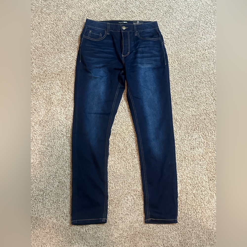 NWT Alexa High Rise
Skinny Jeans size 9